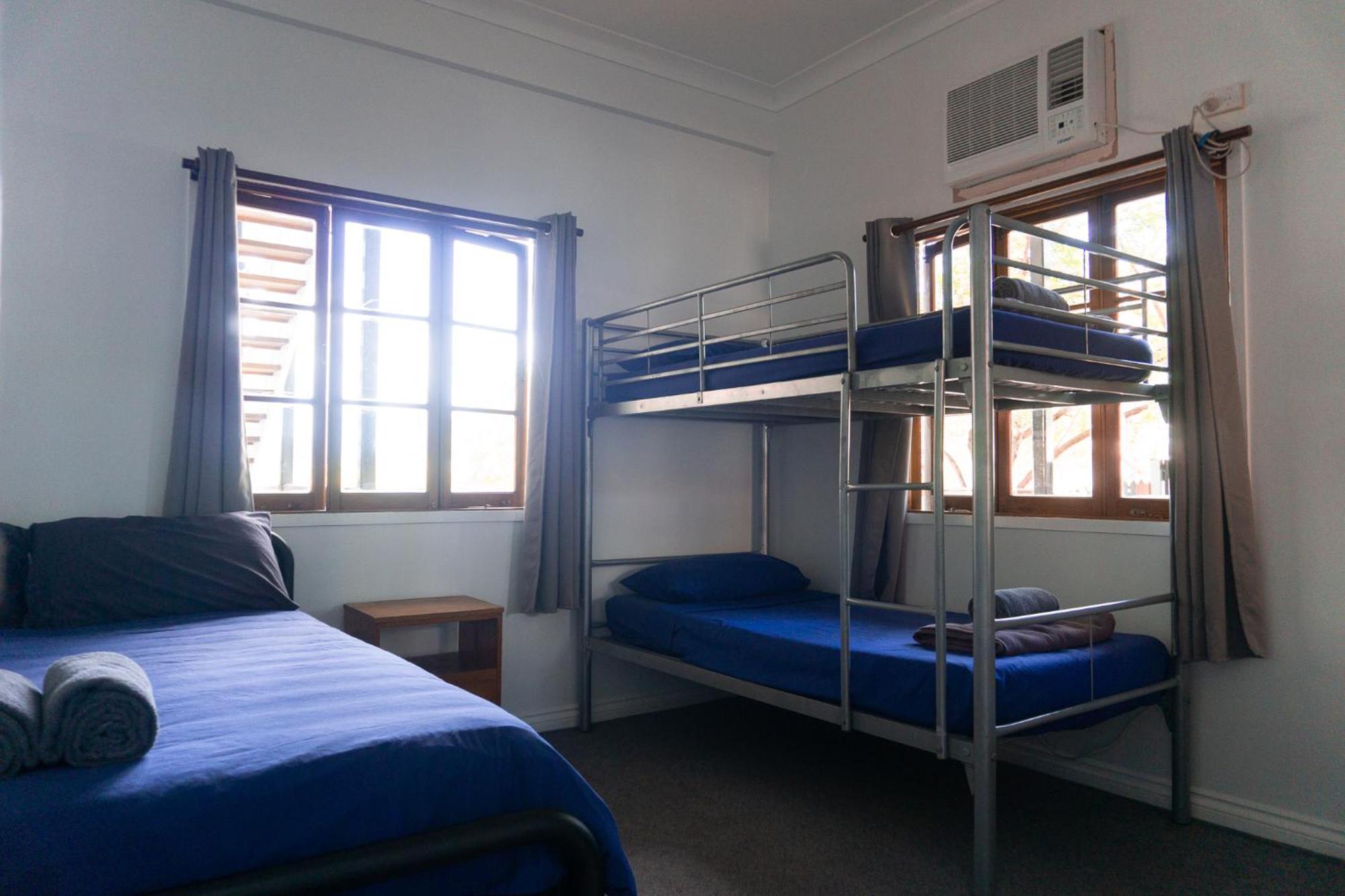 Somewhere To Stay Backpackers Brisbane Extérieur photo