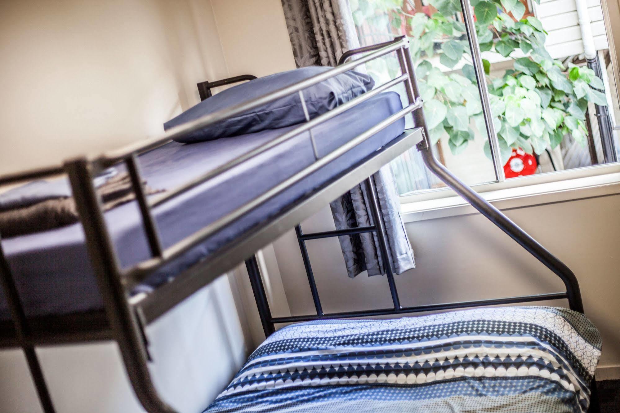 Somewhere To Stay Backpackers Brisbane Extérieur photo